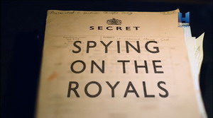 Kémkedés a királyi család után  online