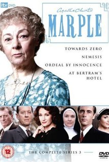 Miss Marple - Éjféltájt online